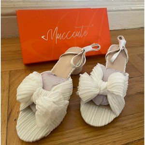 Women's Sandals, size 8, brand new